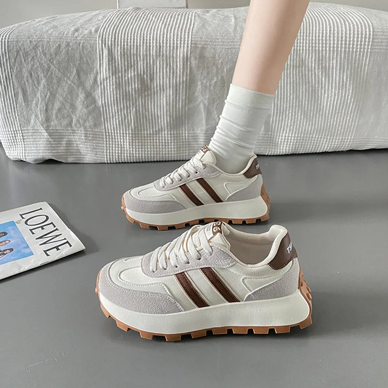Women Sneakers 2026 Casual Platform Shoes Brand Luxury Vulcanized Shoes Light Comfortable Outdoor Running Shoes Zapatillas Mujer