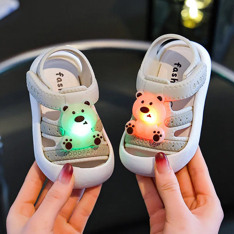 2026Kid Sandals LED Light Up Shoes For Girls Toddler Walking Shoes Girls Kids Children Baby Casual Shoes White Sandals for Girls