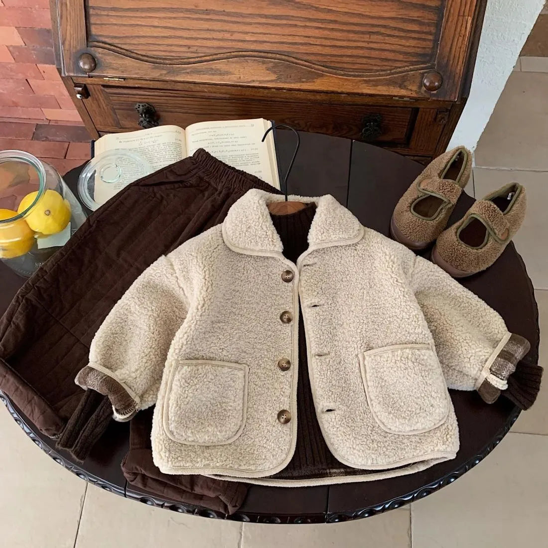 Baby Boys one-piece velvet jacket autumn and winter new style children's and girls' lapel coat