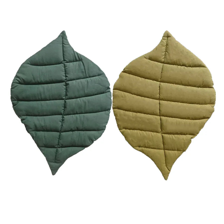 Cat Bed Mats Soft Cotton Leaf Shaped Kitten Cat Puppy Dog Bed Mat Sleep Blanket Home Pets Double Sided Pad Floor Rugs Washable