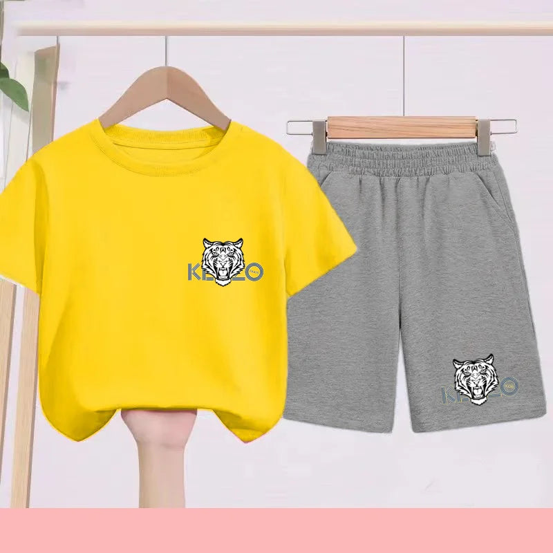 Children's Sportswear Set Featuring Cartoon Animation White T-shirt and Running Shirt Suitable for Cute Boys and Girls Aged3to13