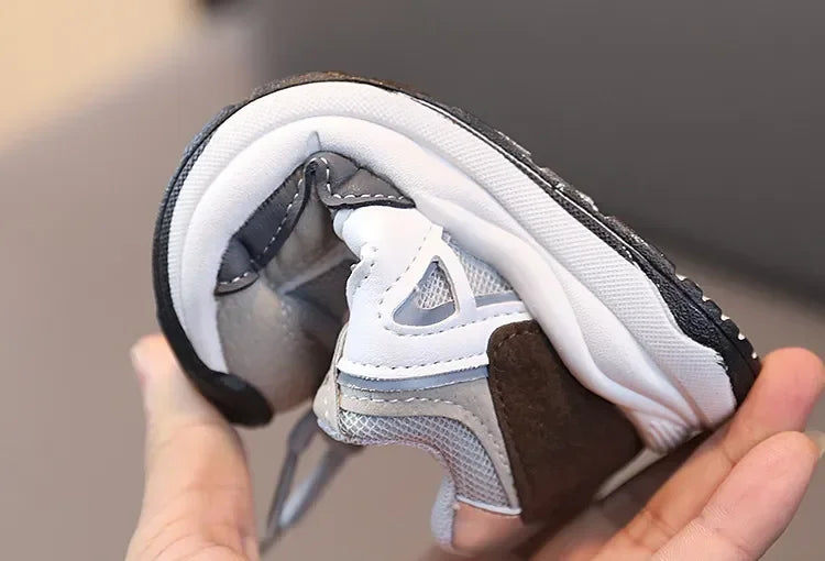 Kids Shoes for Boys Girls Soft Sneakers New 2026 Fashion Sports Running Shoes Children Flat Casual Baby Toddler Outdoor Shoes