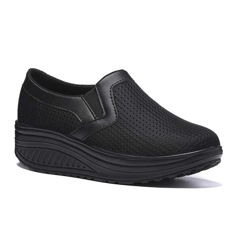 Women's Shoes Fashion 2021 Woman Vulcanized Shoes New Female Sneakers Flat Comfortable Women Sneakers Zapatillas Mujer Casual