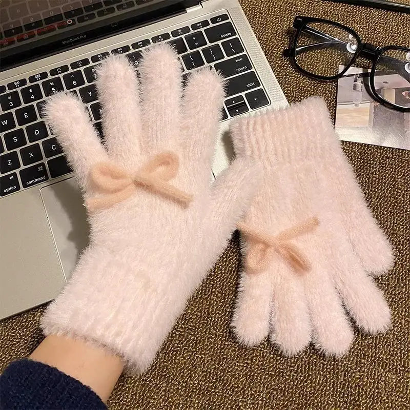 Women's Fashionable Winter Gloves - Cute, Plush, Bow-Embellished and Heat-Preserving, Great Christmas Gifts for Students