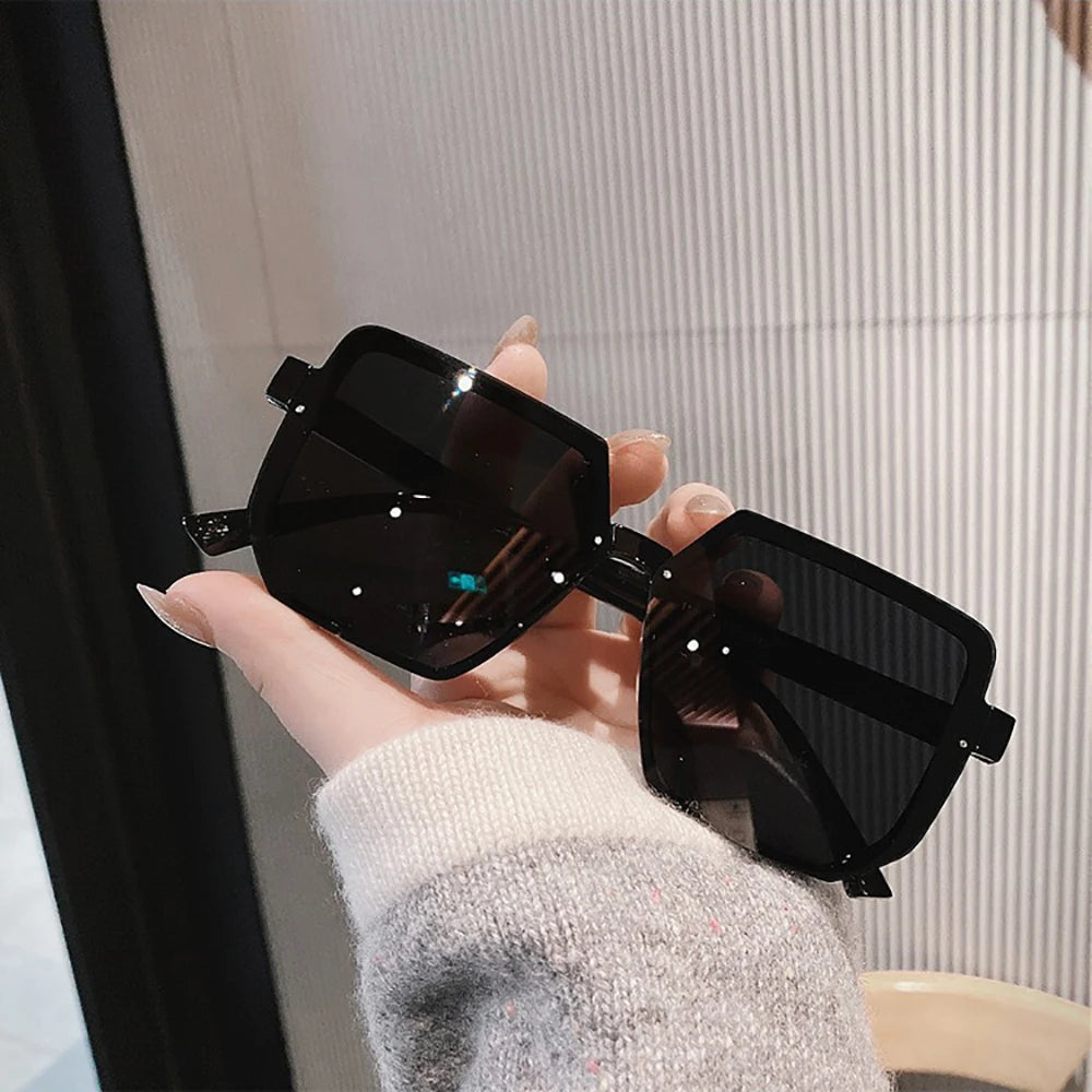 Vintage Women Large Frame Square Sunglasses Men Luxury Sun Glasses Brand Design Trendy Eye Glasses UV400 Shades Driving Goggle