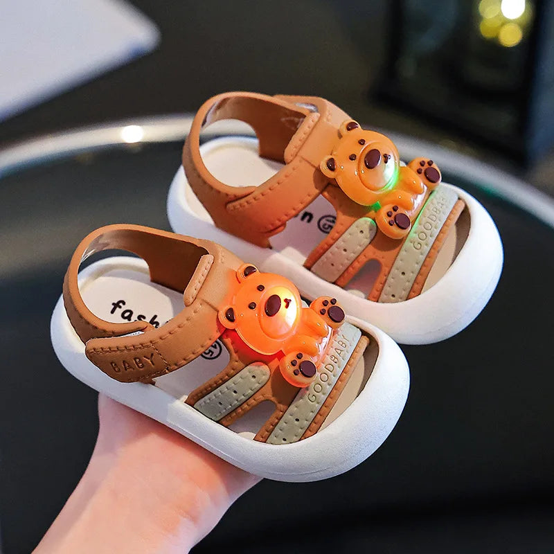 2026Kid Sandals LED Light Up Shoes For Girls Toddler Walking Shoes Girls Kids Children Baby Casual Shoes White Sandals for Girls