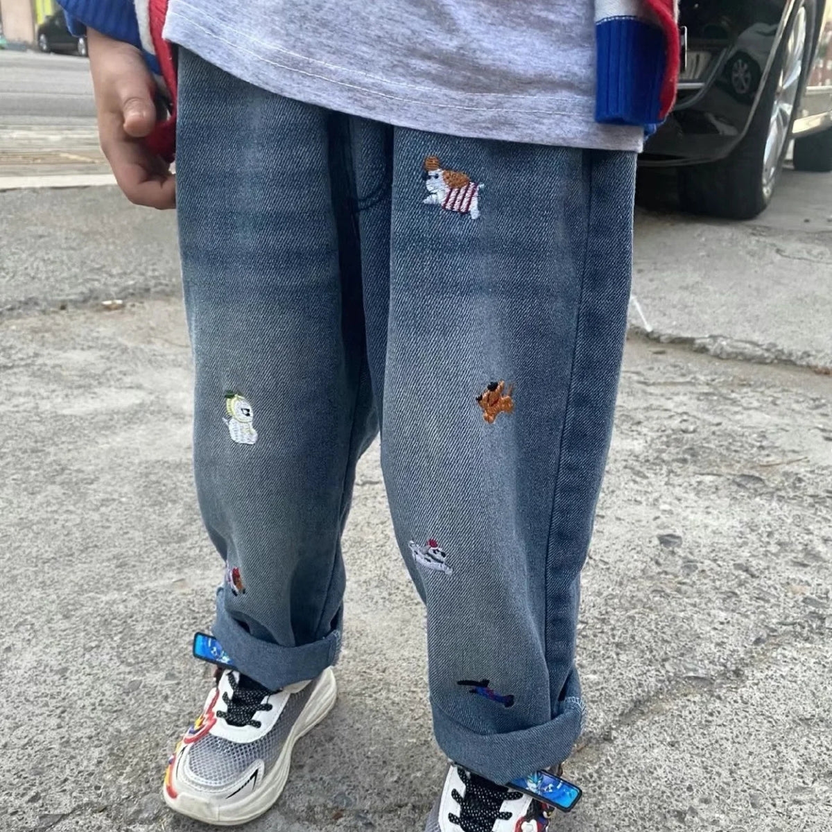 2025 Autumn Kids Pants Cartoon Embroidery Boys Loose Jeans Soft Casual Denim Trousers Children Outwear Girls Pants For 2-7 Years