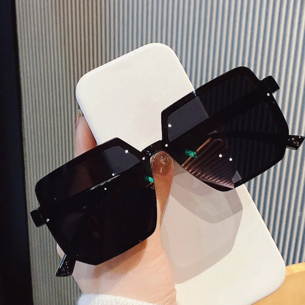 Vintage Women Large Frame Square Sunglasses Men Luxury Sun Glasses Brand Design Trendy Eye Glasses UV400 Shades Driving Goggle