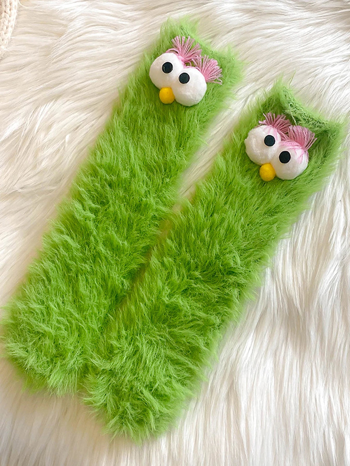 1 Pair of Women's Creative Socks, Festive Socks, Cartoon Socks, Plush Socks, Ankle Socks, Big-Eyed Socks, Cute Socks, Warm Socks