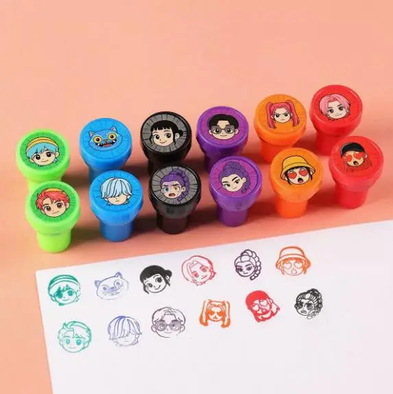 Cartoon Kids Projection Watch 24 Images Digital Electronic Wristwatch Multifunctional Toy Watch Fans Birthday Party Favors Gift