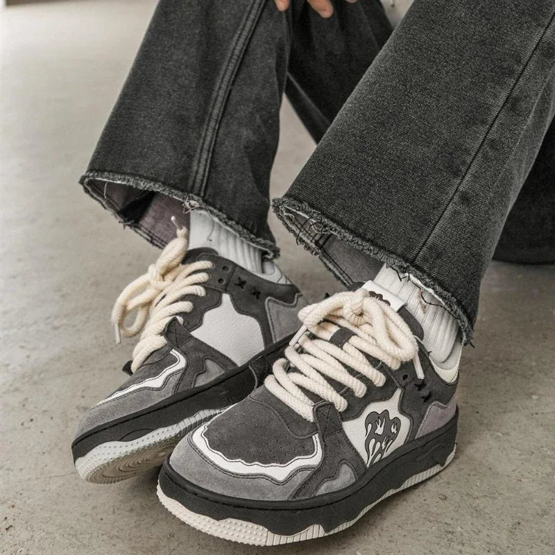 Women Sneakers Fahsion Design Flame Mixed Color Shoes Femme Sports Leisure Versatile Fashion Shoes Retro Trend Shoes Gray Tenis