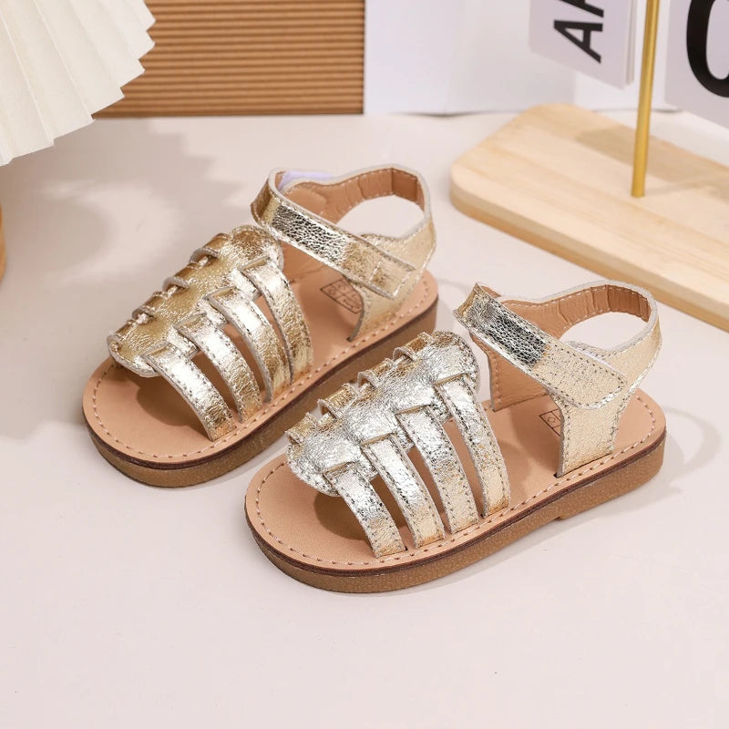 Sandalias Fashion Girls' Shoes 2026 Summer New Kids Sandals Comfort Non Slip Flat Girls' Beach Shoes Retro Child Roman Sandals