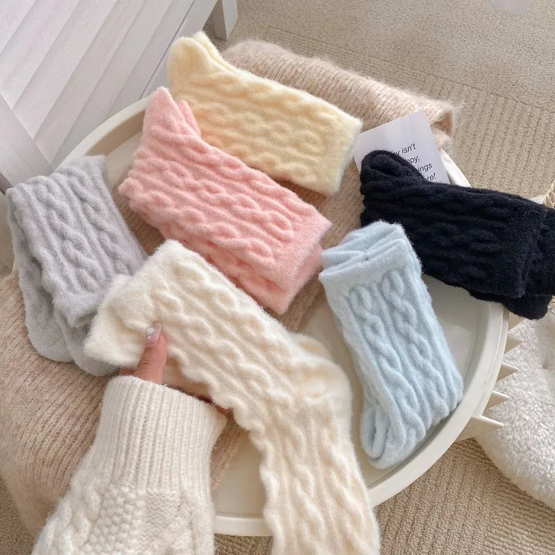 10 pairs Women's autumn winter new Fashionable cute Fried Dough Twists home sleeping socks plush warm casual comfortable stocks