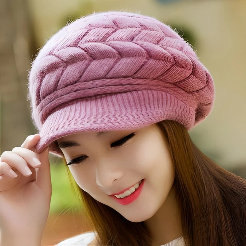 Women's Autumn/Winter Knitted Hat With Fleece Lining Stylish And Versatile Beret Outdoor Warm Hat