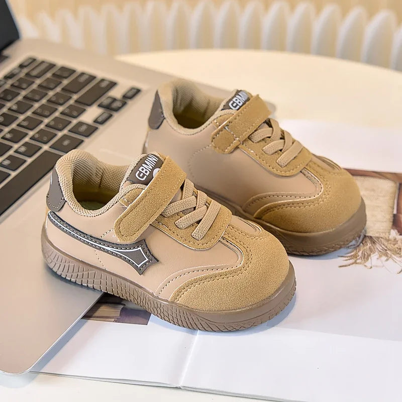 Kids Sports Shoes Casual Soft Sole 2025 New Fashion Children Running Shoes Comfortable Boys Girls Tennis Shoes Non-slip Flexible