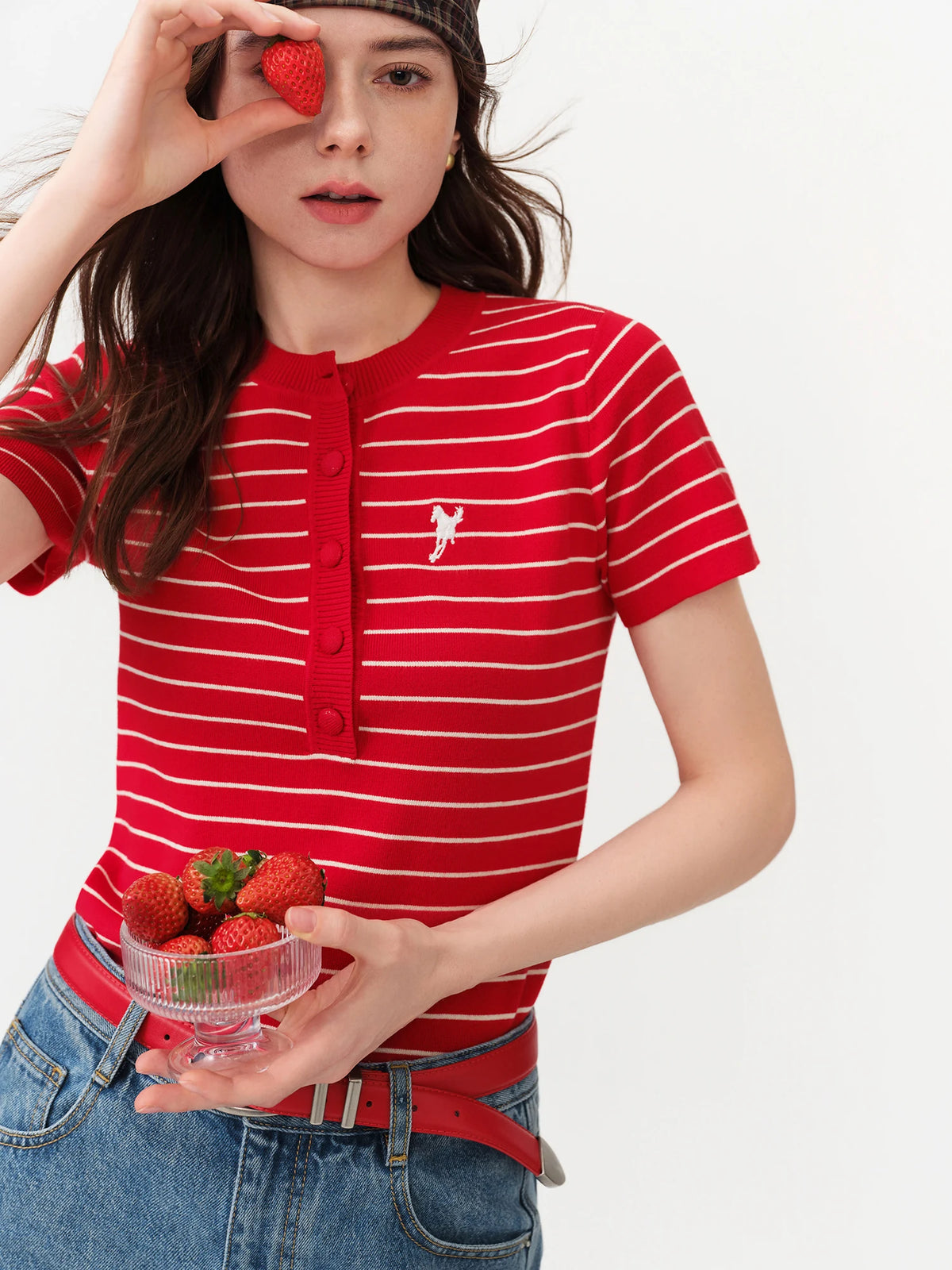 FSLE Vintage Styled Striped Knit Top for Women 2026 Summer New Arrival Short Sleeve Slim-Fit Henley Sweater Crew Neck T-shirt