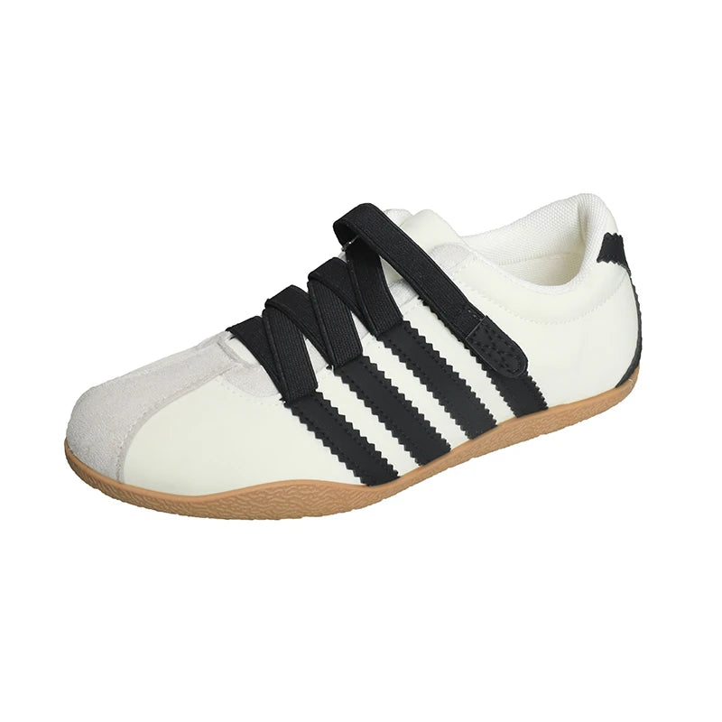 Women's Tennis Sneakers Summer Outdoor Training Shoes Skate Shoes Flat Casual Shoes Fashionable Women's Lace-Up Vulcanized Shoes