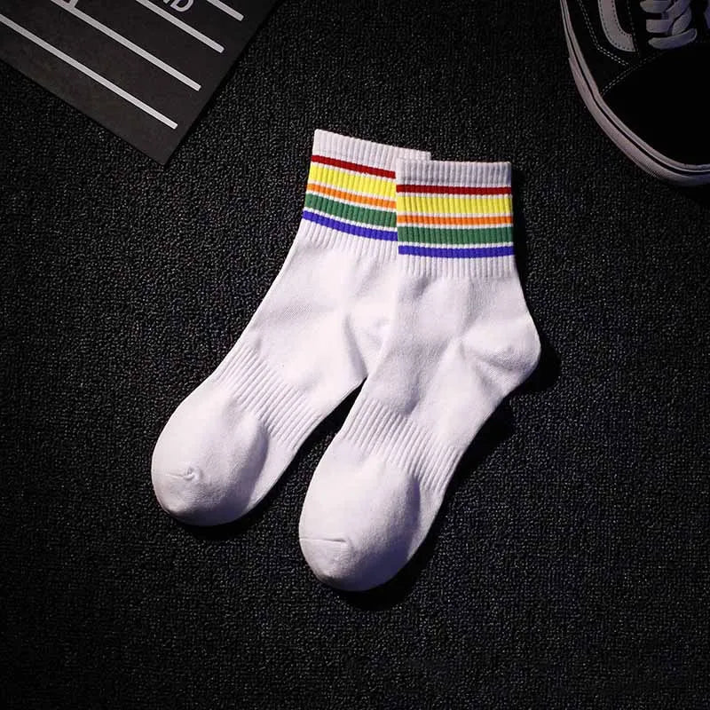Mens Socks Fashion Hip Hop Cotton Rainbow Stripes Classic Warm Casual Tide Harajuku Funny Pop Korean Socks skarpetki meskie Sox