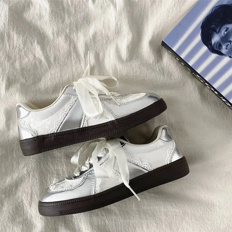 Women's Sneakers Luxury Brand Casual Shoes Light Comfortable Walking Shoes for Women Lace Up Flats Fashion Designer Ladies Shoes