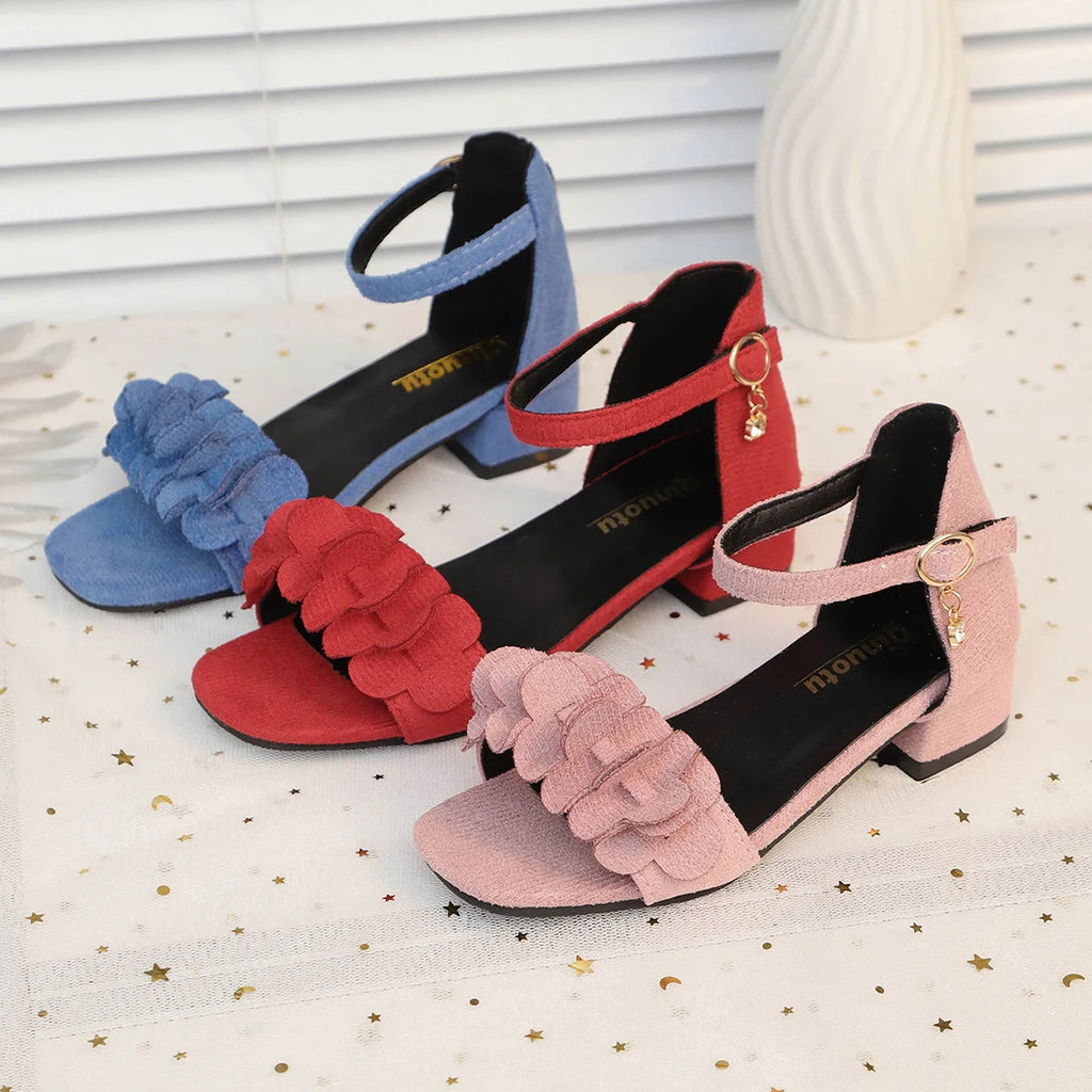 Little Girls High Heels Sandals 2026 New Summer Kids Strappy Leather Sandals Non-slip Simple Princess Girls School Dance Shoes