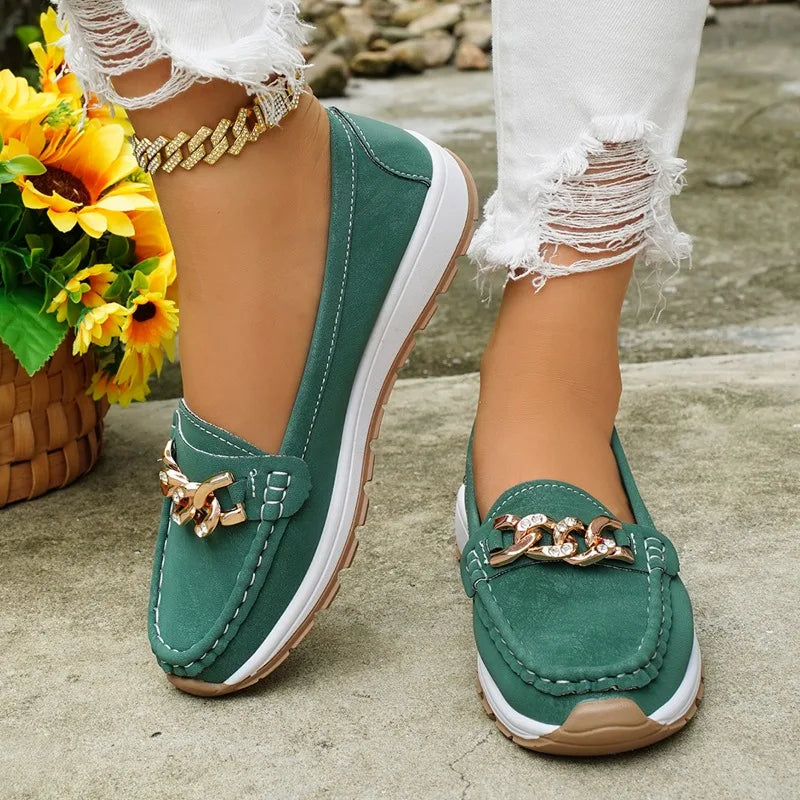 Women Flats 2026 Spring Autumn New Loafers Fashion Metal Decor Round Head Casual Shoes Female Daily Comfort Soft Soled Sneakers