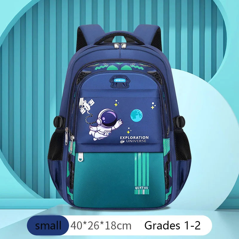 Kids Backpack for Boys Girls Astronaut Lightweight Bookbags School Bags Backpack for Elementary Middle School Waterproof