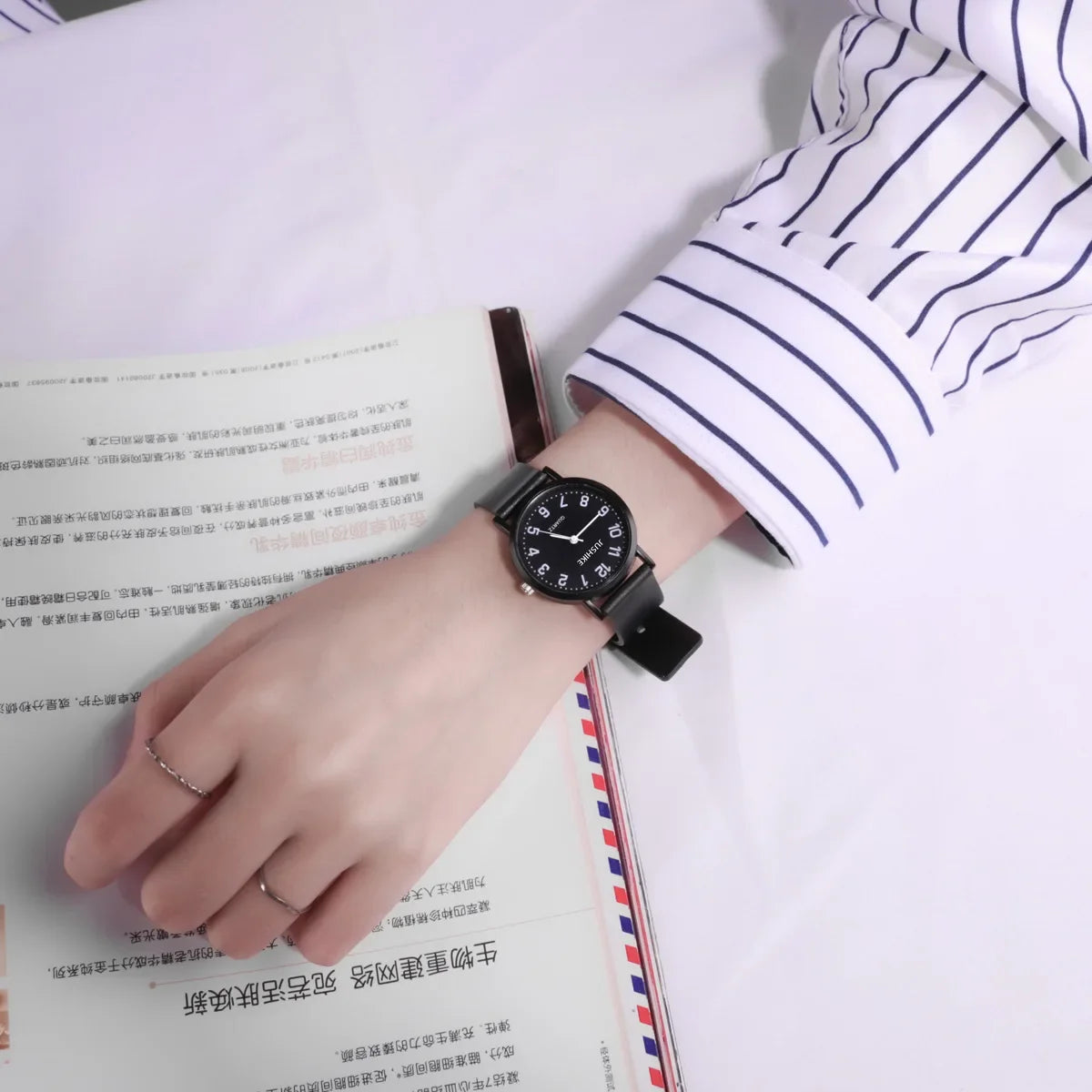 Simple Black Watch Quartz Watches for Women Silicone Strap Ladies Leisure Wristwatch Light-Luxury Student Exam Watch Clock Gifts