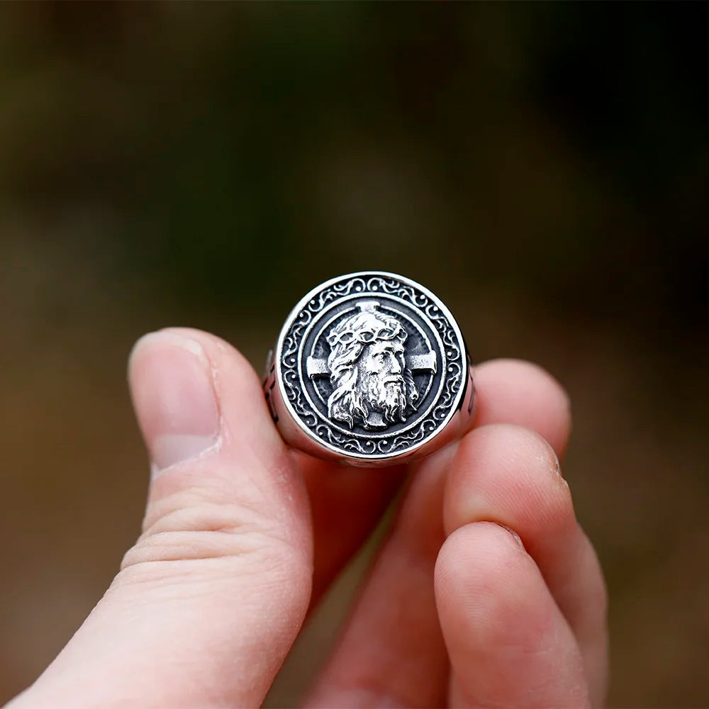 2022 new Retro Personality Domineering Men's Punk Ring European and American Fashion Creative Jesus Cross Ring Jewelry