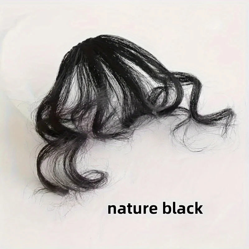 Women's bangs wig pieces are made of synthetic fiber, simple and natural, suitable for all ladies to wear as wig accessories.