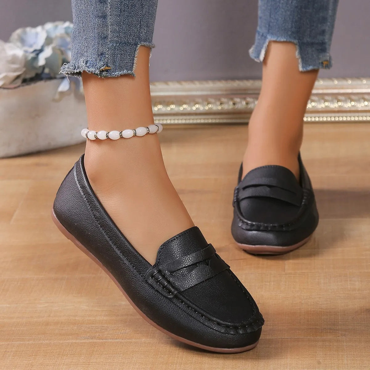 Casual New Flats Shallow Loafers Women Walking Shoes Designer Summer Comfort Soft Sole Shoes Brand Office Zapatillas De Mujer
