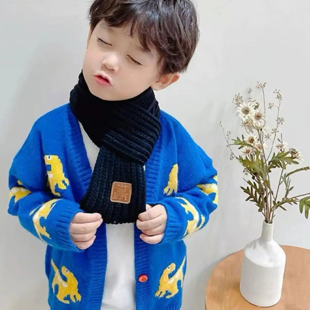 Kids Knitted Warm Scarf Thick Cold Resistant Solid Color Soft Short Style Lovely Scarf Christmas Gift Green Scarf Accessories
