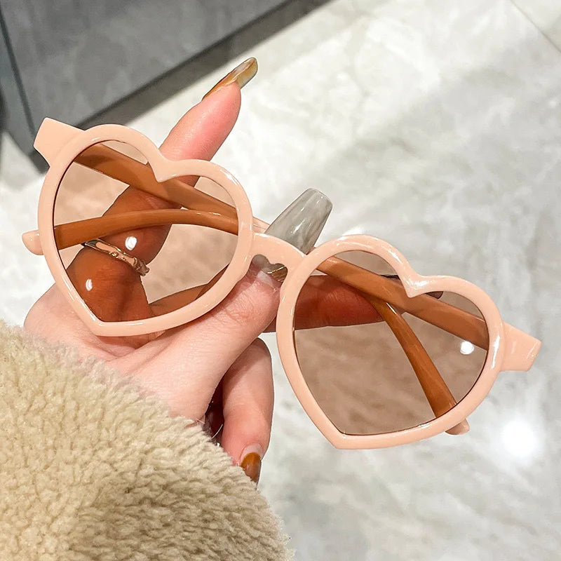 Trendy Heart-Shaped Kids Sunglasses Candy Color Children Shades for Baby Eyewear Toddler Boys Girls Sun Glasses UV400 3-12 Years
