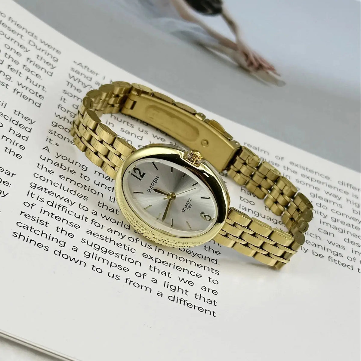 Women's Watches Fashion Simple pigeon egg Dial Steel Strap Quartz Watch Advanced Luxury Ladies' Gift Watches Clocks
