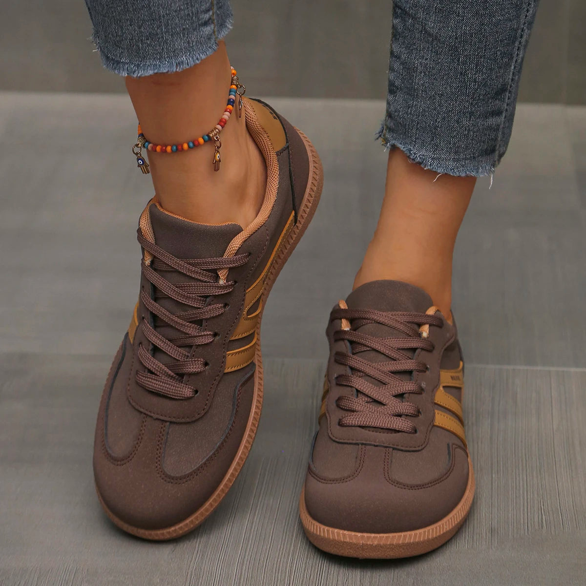 Women Sneakers 2025 Spring New Luxury Flat Loafers Comfortable Slip on Soft Female Sneakers Lightweight Outdoor Shoes for Women