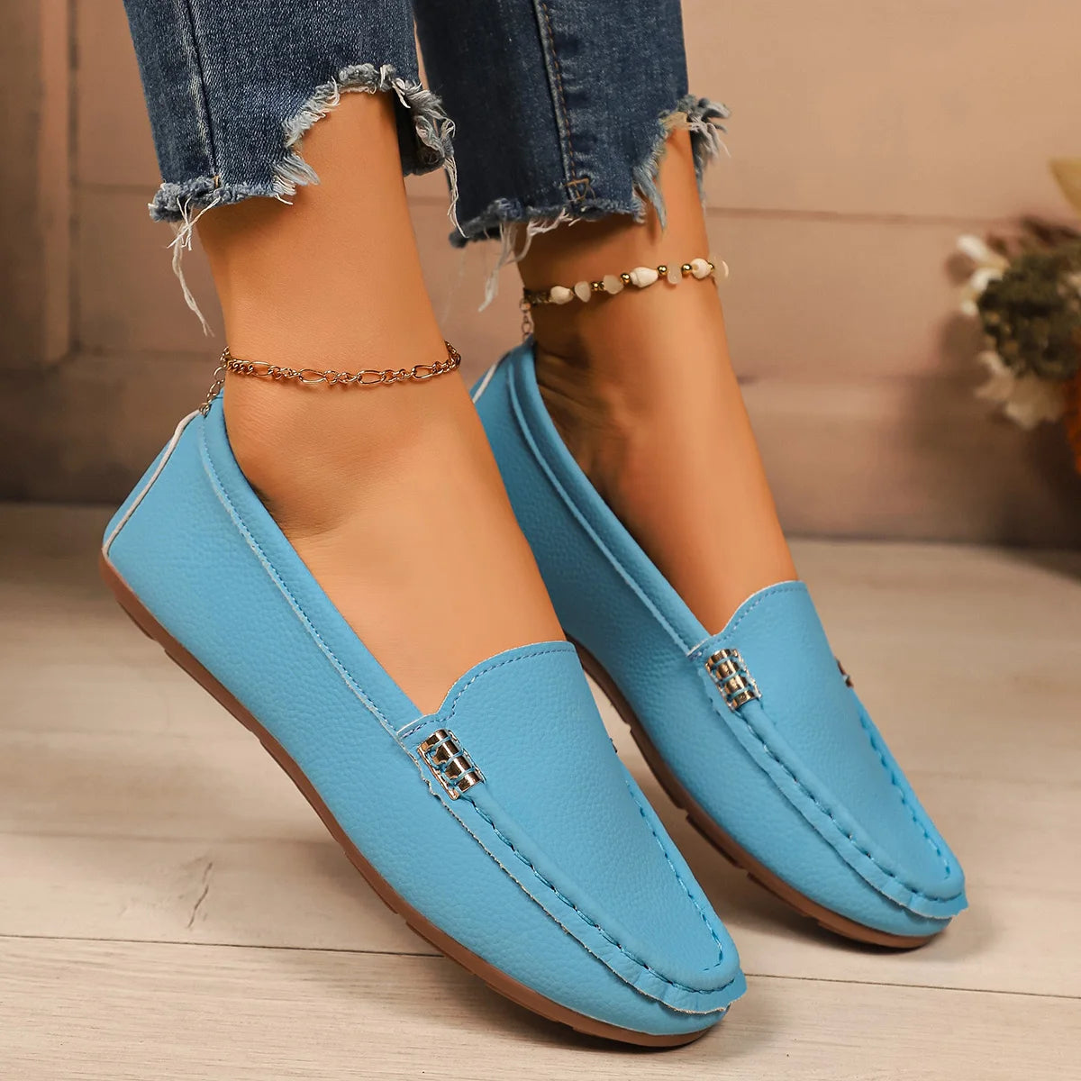 Women's Loafers Lightweight Comfort Walking Flat Shoes Soft Sole Ballet Flats Slip on Loafers Leather Casual Shoes Zapatos Mujer