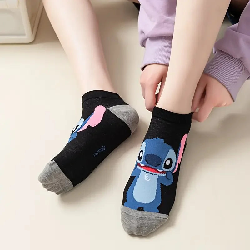 10 Pairs of Random Women's Short Socks Fashionable Cute and Funny Cartoon Knitted Unisex Casual Socks Suitable For Daily Wear