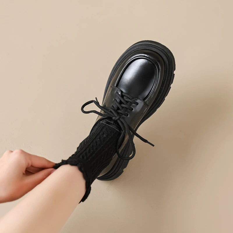Women Black Lace Up Platform Loafers Retro British Style Leather Shoes Soft Sole Minimalist Casual Daily Footwear