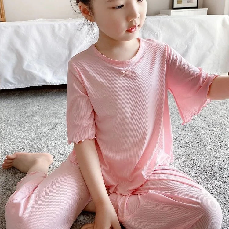 Girls' Short-Sleeved Pajamas, Summer Simple and Elegant Baby Home Clothes Set, Little Girls Can Wear Air-Conditioned Clothes Outside, Trendy