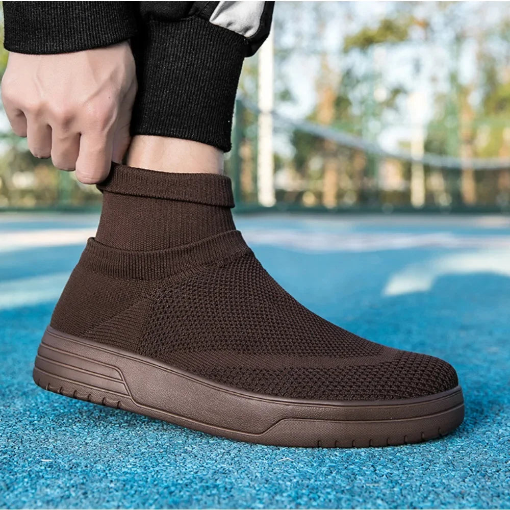 Sock Shoes for Men Spring 2026 New Couple Socks Breathable Mesh High Top Casual Shoes for Men One Foot Thick Soled Sneakers Men