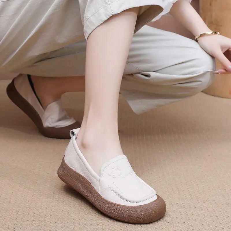 New Women Shoes Retro Luxury Genuine Leather Loafers for Woman Comfortable Vacation Casual Shoes Designer Shoes Zapatos De Mujer