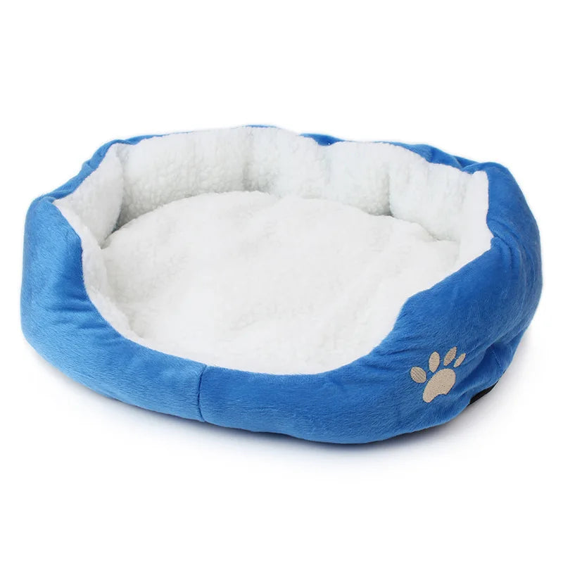 Plush Sherpa Dog Bed Soft Pet Bed for Small Large Dogs Cozy Bear Design Pet Bedding Supplies