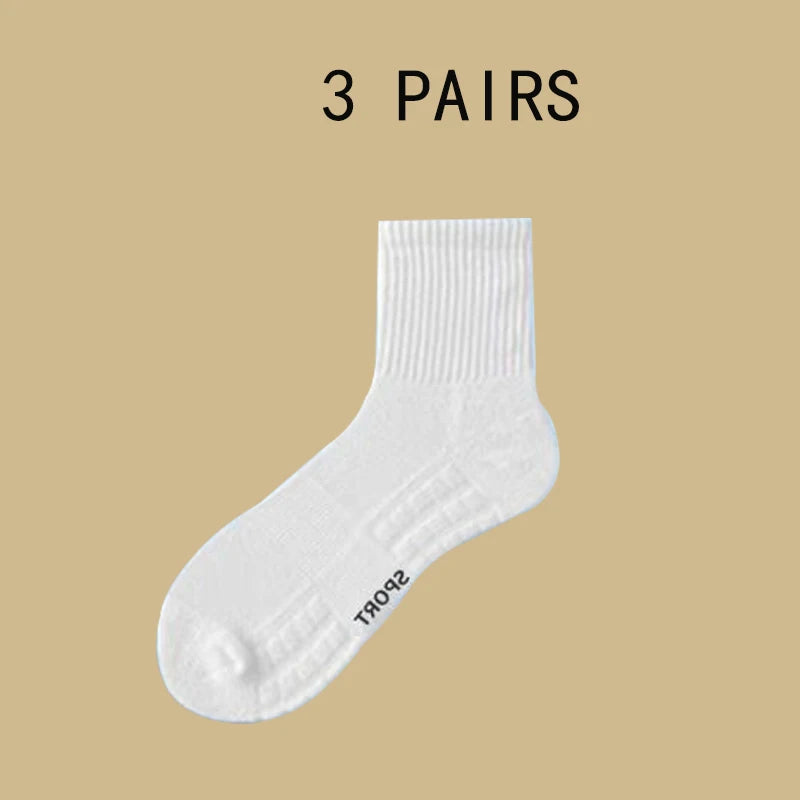 3 Pairs of Mid-Length Towel-Soled Sports Socks for All Seasons, Pure Color, Deodorant, Sweat-Absorbent and Breathable Black and White Mid-Calf Socks, Shock-Absorbing and Heel-Protecting Basketball Socks for Men and Women