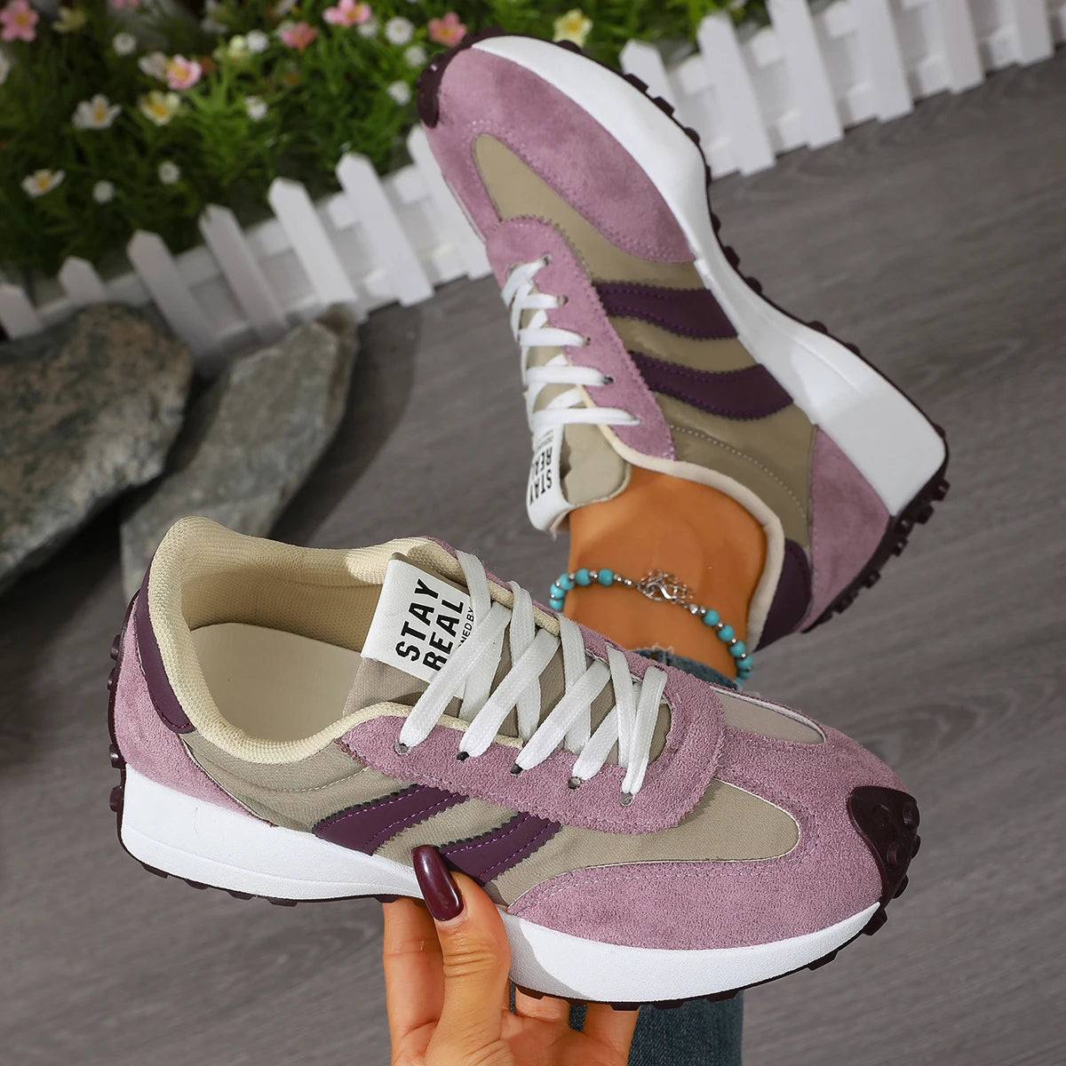Women Sneakers 2026 New Spring Autumn Brand Vulcanize Shoes Casual Footwear Light Flat Breathable Shoes Women Zapatos De Mujer