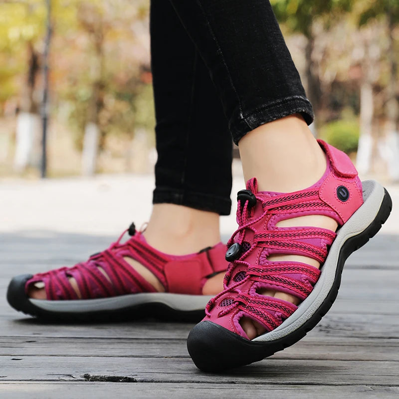 Summer Genuine Leather Women's Sandals Comfortable Sandals 2025 New Designer Sneakers Lightweight Outdoor Women Beach Sandals