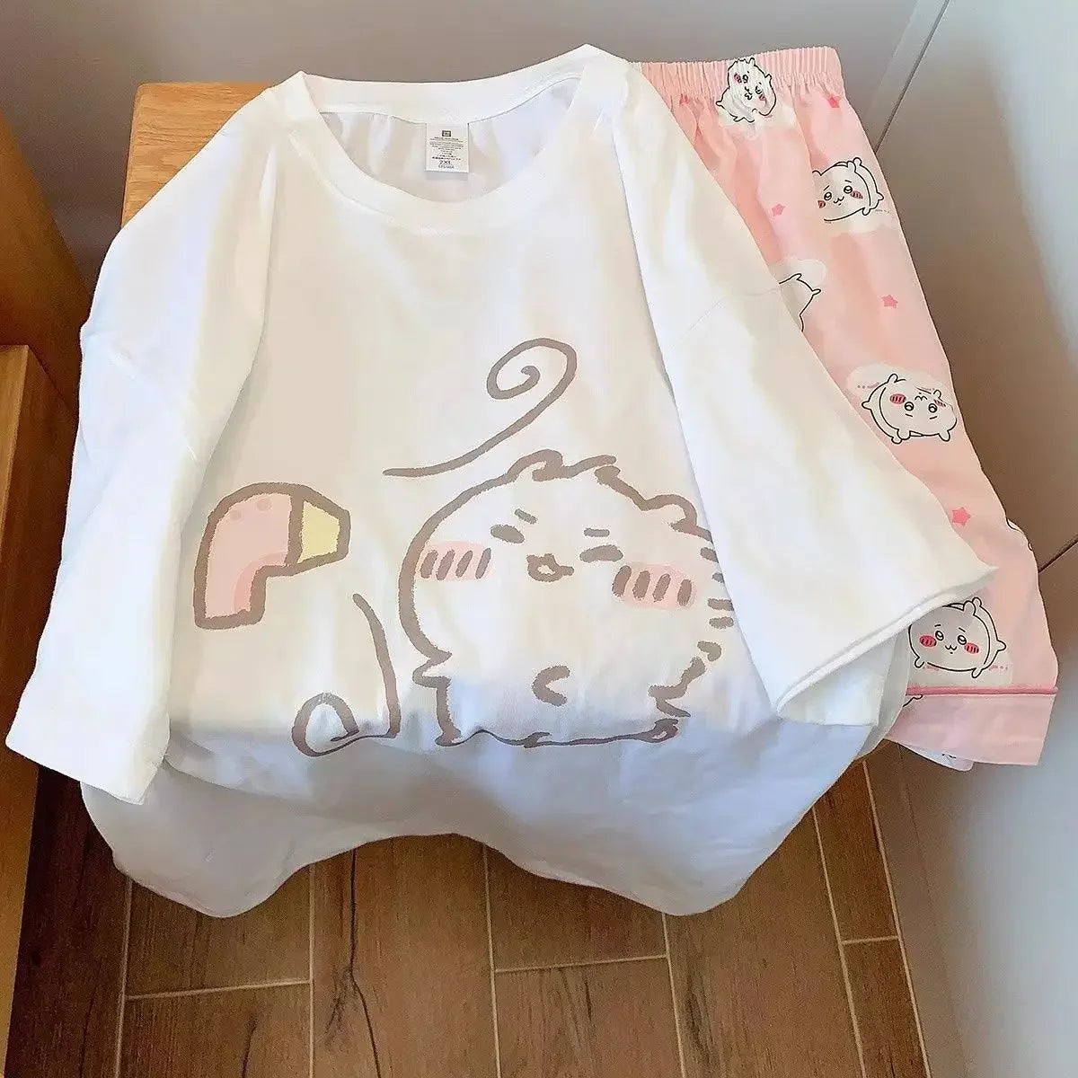yiji Pajamas Girls Summer Thin Round Neck Short Sleeve Shorts Home Clothes Set ハチワレ Hachiware うさぎ USAG Cute Pajamas