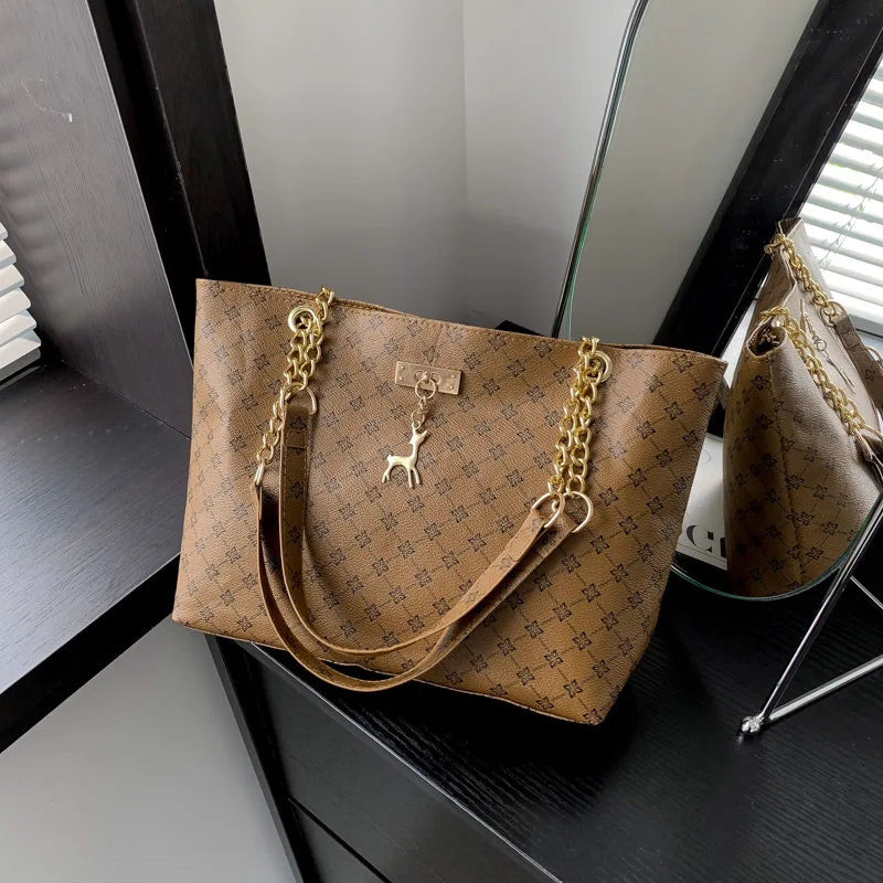 2024 Autumn and Winter New Presbyopic Handbag Shoulder Bag Large Capacity Tote Bag Women's Bag