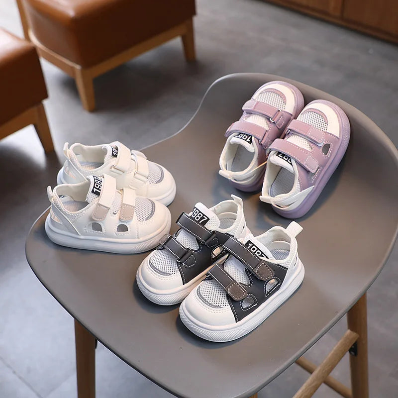 Kids Sports Sandals Summer New Boy' Hollow Board Shoes 1-4Year Old Tide Comfortable Sandals for Boy Girl Casual Shoes Kids Shoes