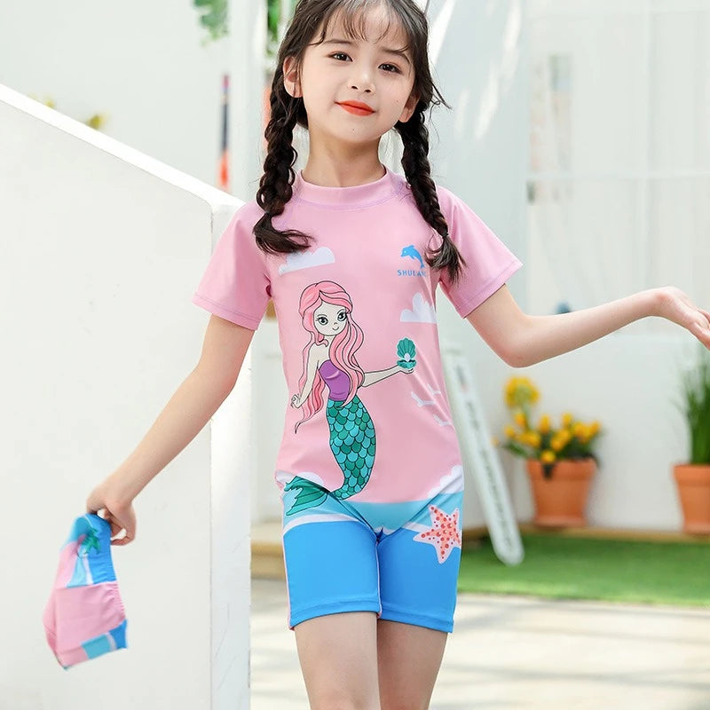 Children's swimsuits boys and girls' one-piece quick drying swimsuits small medium and large children's new girls' swimsuits