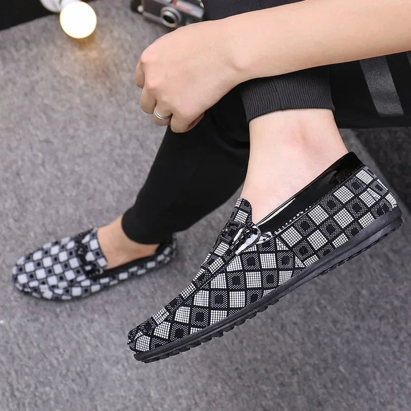 Loafers New Men's Casual Breathable Shoes Comfort Plaid Leather Casual Shoes for Men Slip on Concise Quality Drive Men Sneakers