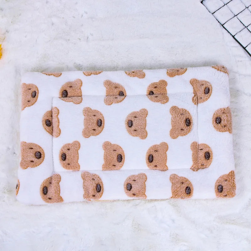 1pc-Cartoon bear print pet blanket, dog bed mat, small and medium-sized dog, cat, sleeping in autumn and winter